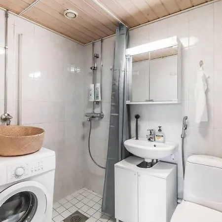Daire Cosy Flat With Good Transport Connections And Free Parking *