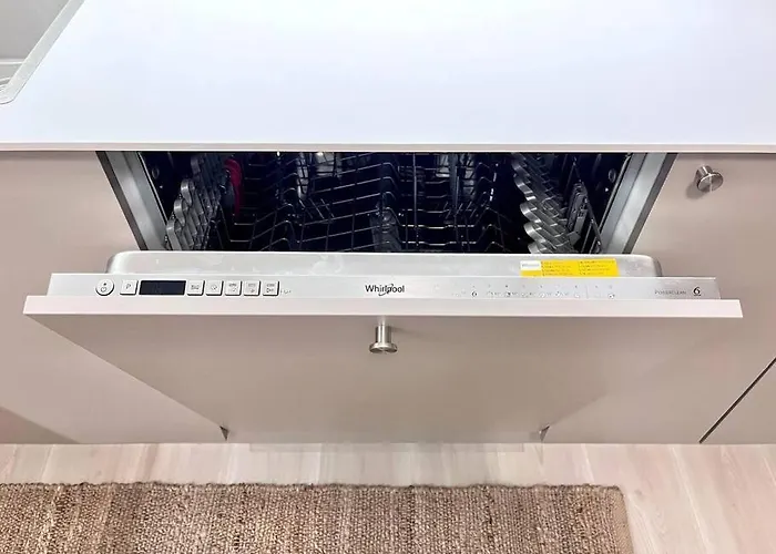 Cosy Flat With Good Transport Connections And Free Parking * Vantaa